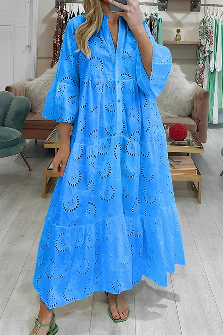 Robe Élégante en Dentelle Brodée
