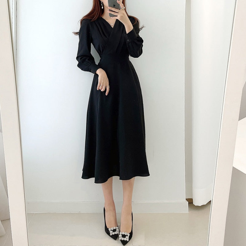 Robe Évasée Élégante avec Décolleté en V et Manches Volumineuses